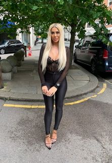 Chloe Ferry feet photo thumbnail