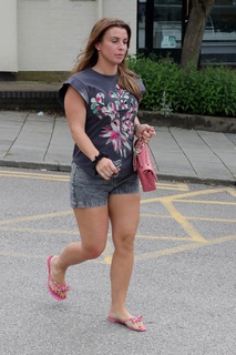Coleen Rooney feet photo thumbnail