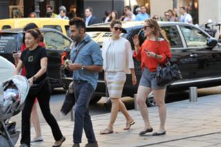 Jessica Biel feet photo thumbnail