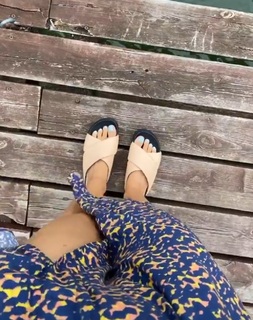 Paulina Sykut feet photo thumbnail