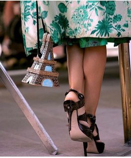 Sarah Jessica Parker feet photo thumbnail