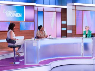 Andrea McLean feet photo thumbnail