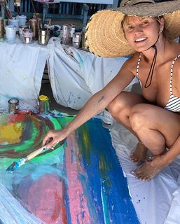 Heidi Klum feet photo thumbnail