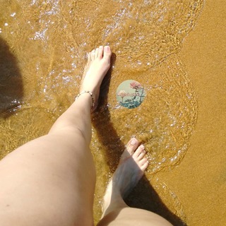 Isa Pes feet photo thumbnail