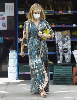 Kate Garraway feet photo thumbnail