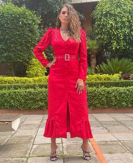 Galilea Montijo feet photo thumbnail