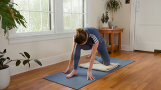 Adriene Mishler feet photo thumbnail