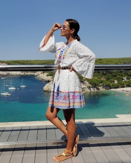 Paula Echevarría feet photo thumbnail