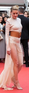 Amber Heard feet photo thumbnail