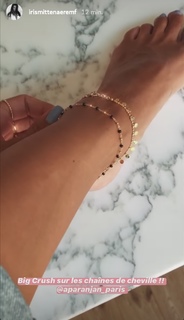Iris Mittenaere feet photo thumbnail