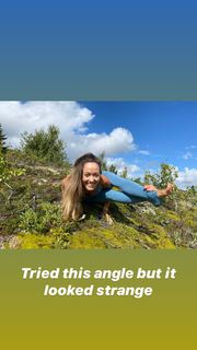 Kino MacGregor feet photo thumbnail