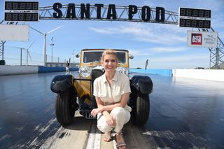 Rachel Riley feet photo thumbnail