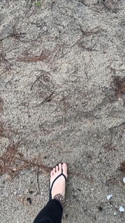 Amanda Cerny feet photo thumbnail