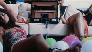 Katrina Kaif feet photo thumbnail