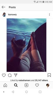 Tia Mowry feet photo thumbnail