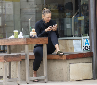 Maria Sharapova feet photo thumbnail