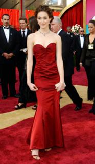 Emmy Rossum feet photo thumbnail