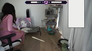 Imane Pokimane Anys feet photo thumbnail