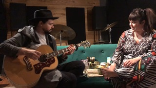 Ewa Farna feet photo thumbnail