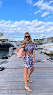 Federica Fontana feet photo thumbnail