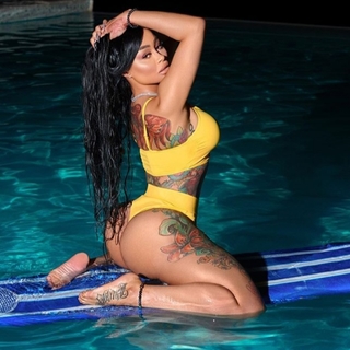Blac Chyna feet photo thumbnail