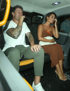 Frankie Bridge feet photo thumbnail