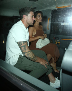Frankie Bridge feet photo thumbnail