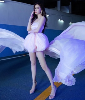 Angelababy feet photo thumbnail