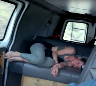 Brie Larson feet photo thumbnail