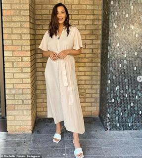 Rochelle Humes feet photo thumbnail