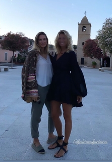 Federica Fontana feet photo thumbnail