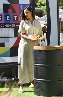 Rochelle Humes feet photo thumbnail