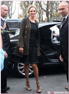 Uma Thurman feet photo thumbnail