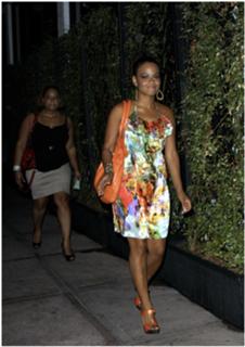 Christina Milian feet photo thumbnail