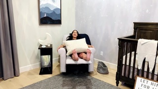Nikki Garcia feet photo thumbnail