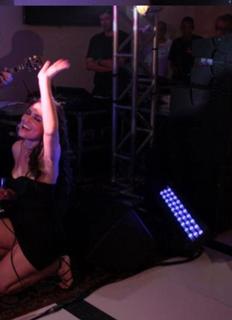 Franciely Freduzeski feet photo thumbnail