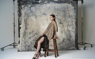 Cobie Smulders feet photo thumbnail
