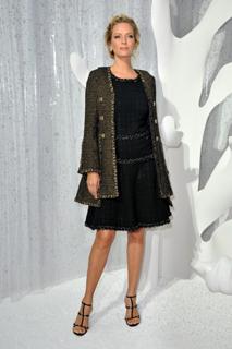 Uma Thurman feet photo thumbnail