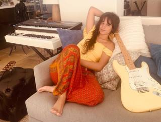 Camila Cabello feet photo thumbnail
