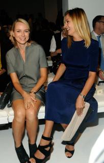 Uma Thurman feet photo thumbnail