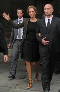Uma Thurman feet photo thumbnail