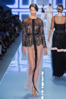 Karlie Kloss feet photo thumbnail
