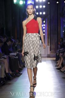 Karlie Kloss feet photo thumbnail