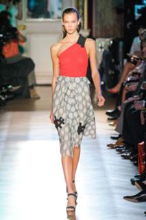 Karlie Kloss feet photo thumbnail