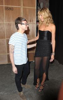Heidi Klum feet photo thumbnail