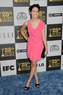 Emmy Rossum feet photo thumbnail