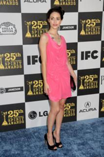 Emmy Rossum feet photo thumbnail
