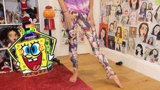Colleen Ballinger feet photo thumbnail