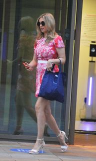 Rachel Riley feet photo thumbnail
