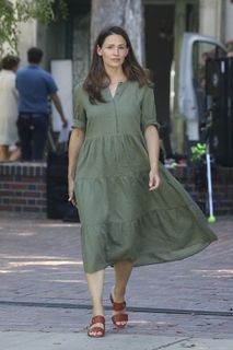 Jennifer Garner feet photo thumbnail